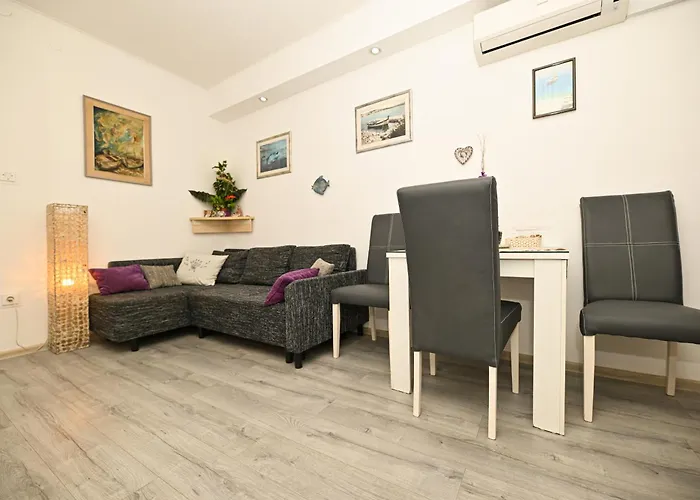 דירה Posejdon & Neptun