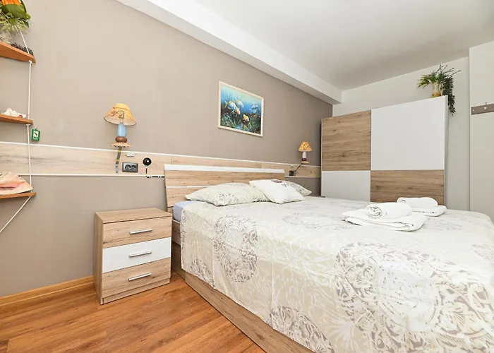 דירה Posejdon & Neptun