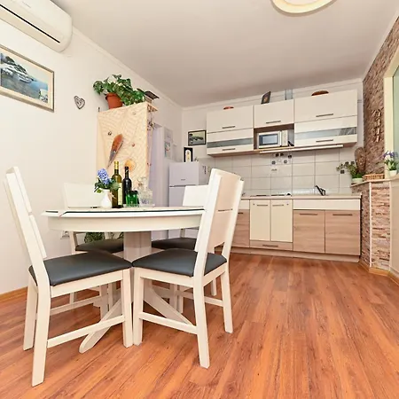 Posejdon & Neptun Appartement Split